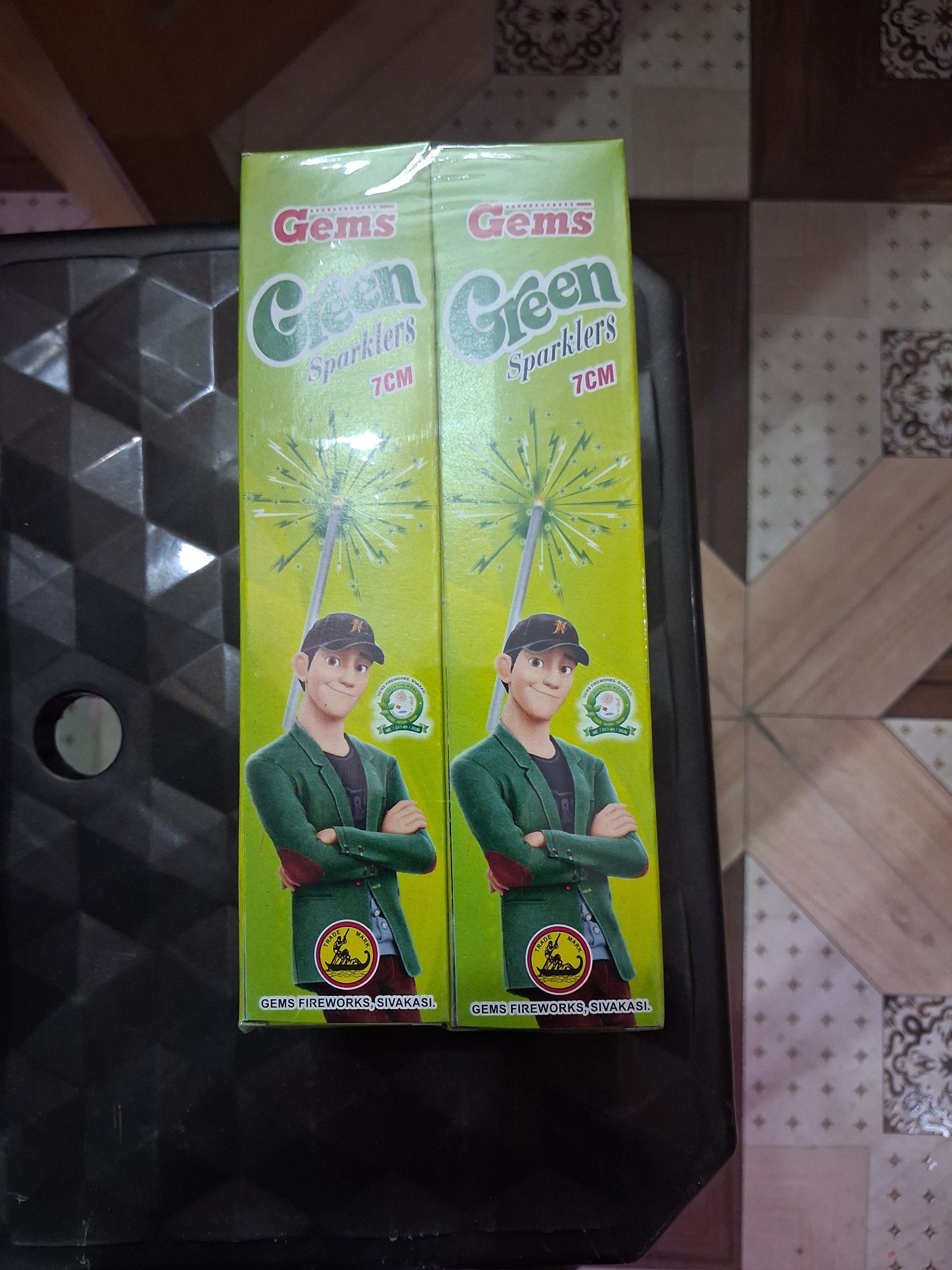 7 cm green 