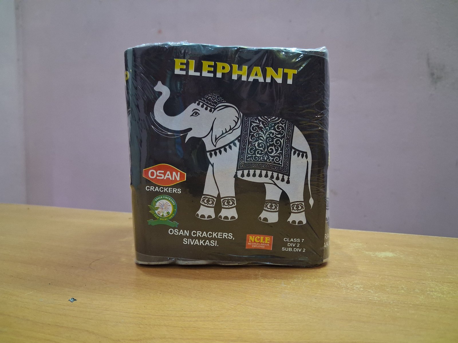 5 elephant 